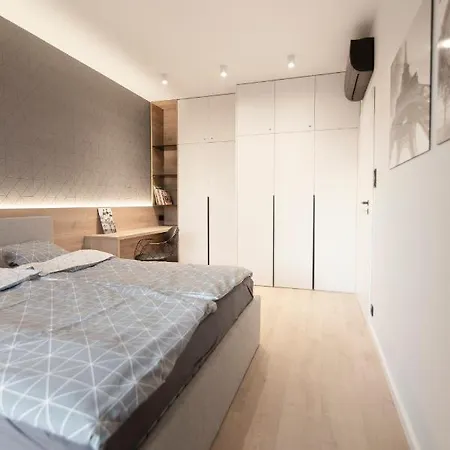 Zolta Sofa Познань